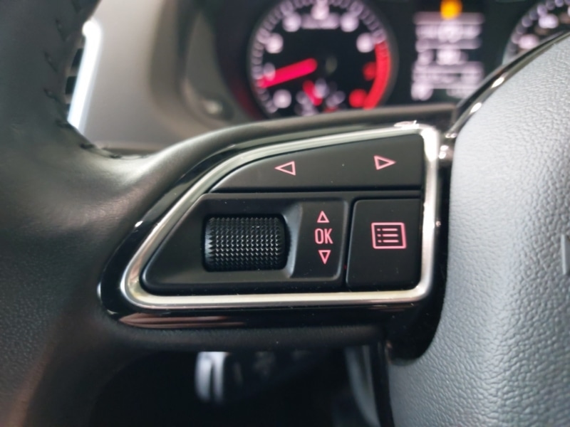 Used Audi Q3 2018 for sale - 77751648: Photo 13