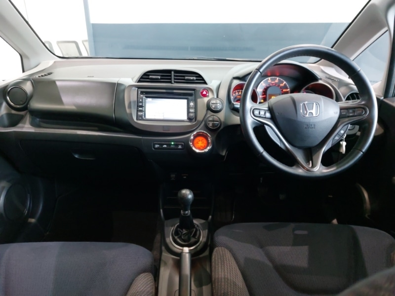 Used Honda Jazz 2014 for sale - 76629123: Photo 2