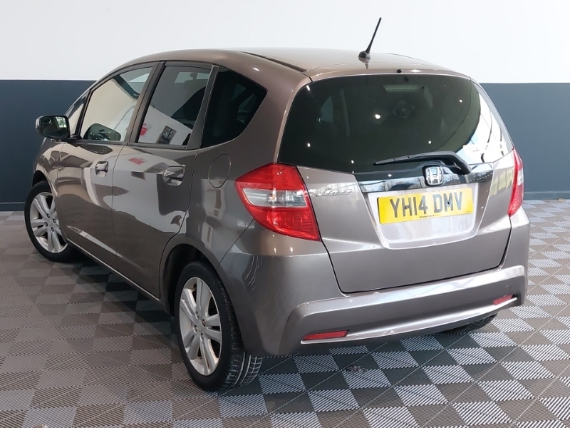 Used Honda Jazz 2014 for sale - 76629123: Photo 3