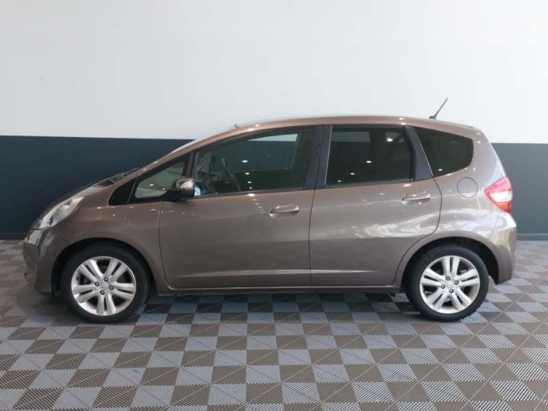 Used Honda Jazz 2014 for sale - 76629123: Photo 4