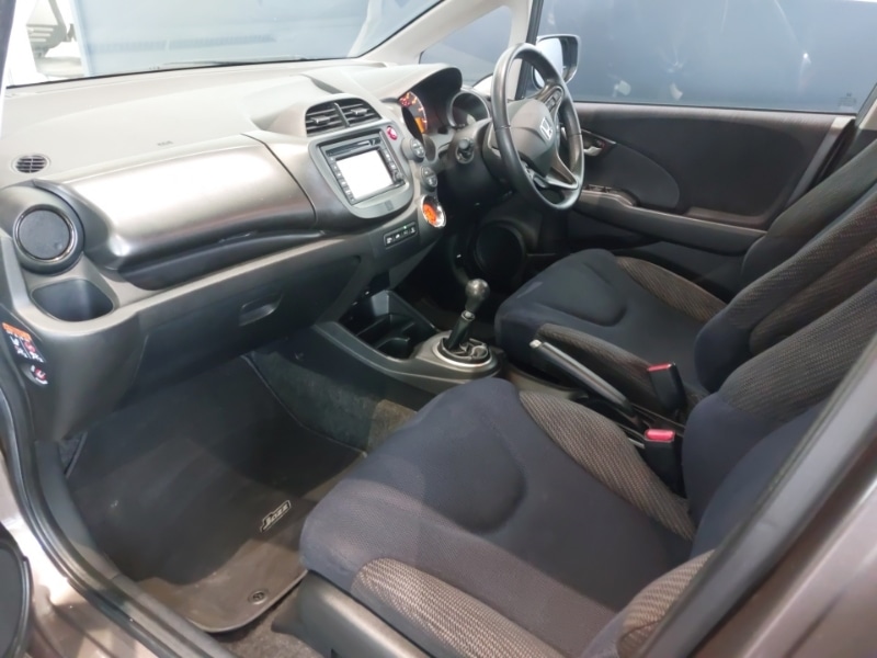 Used Honda Jazz 2014 for sale - 76629123: Photo 5