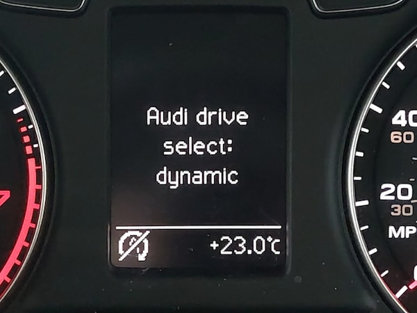 Used Audi Q3 2017 for sale - 75755478: Photo 15