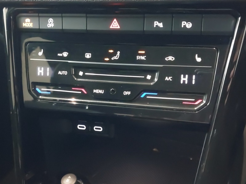 Used Volkswagen T-Roc 2022 for sale - 77518507: Photo 17