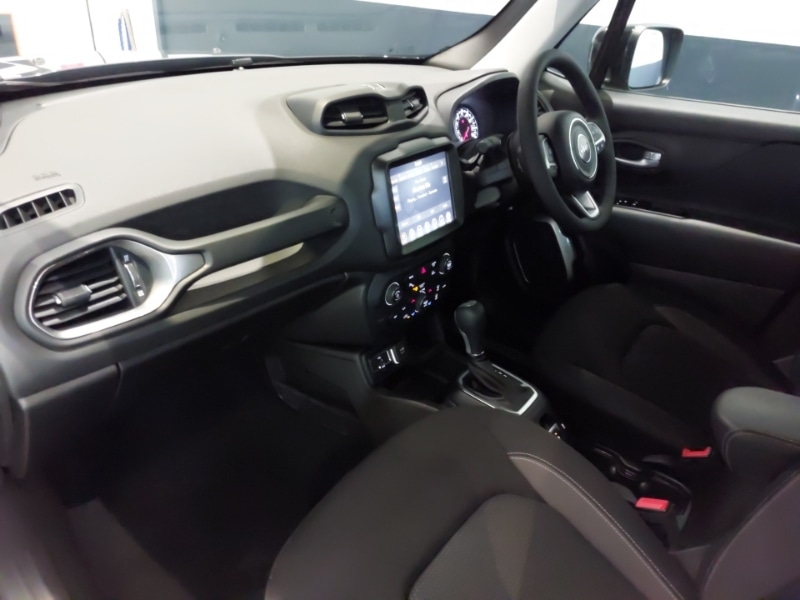 Used Jeep Renegade 2023 for sale - 77466970: Photo 5