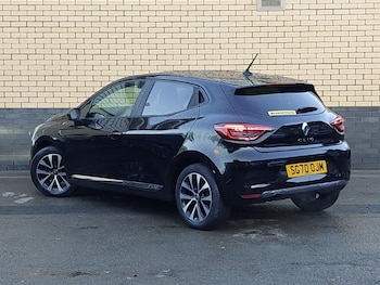 Used Renault Clio 2020 for sale - 77043801: Photo