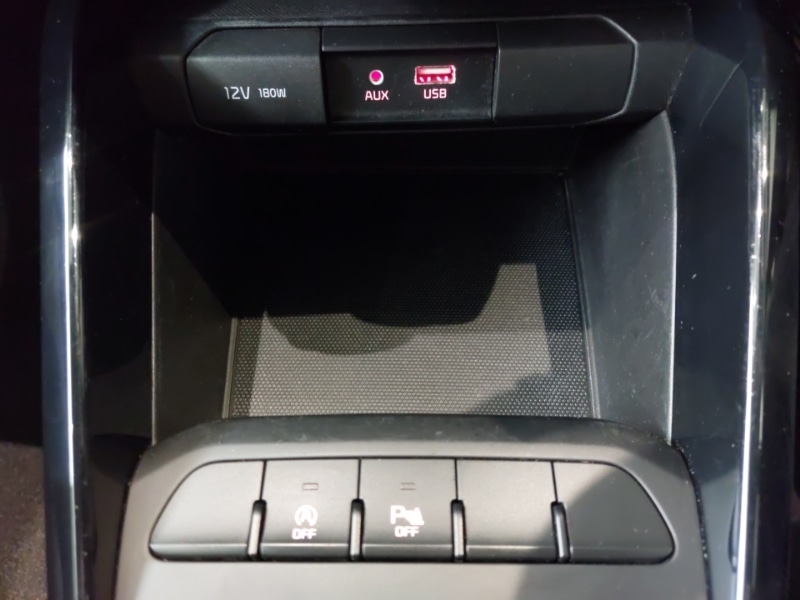 Used Kia Stonic 2019 for sale - 78033188: Photo 16