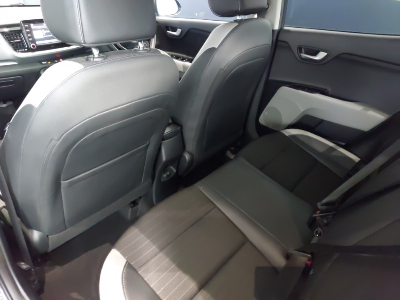 Used Kia Stonic 2019 for sale - 78033188: Photo 6
