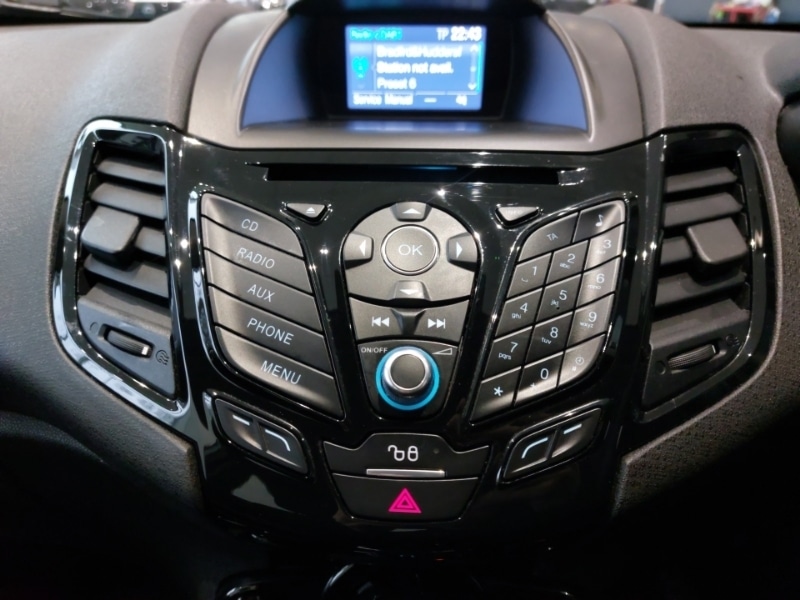 Used Ford Fiesta 2016 for sale - 77034996: Photo 14