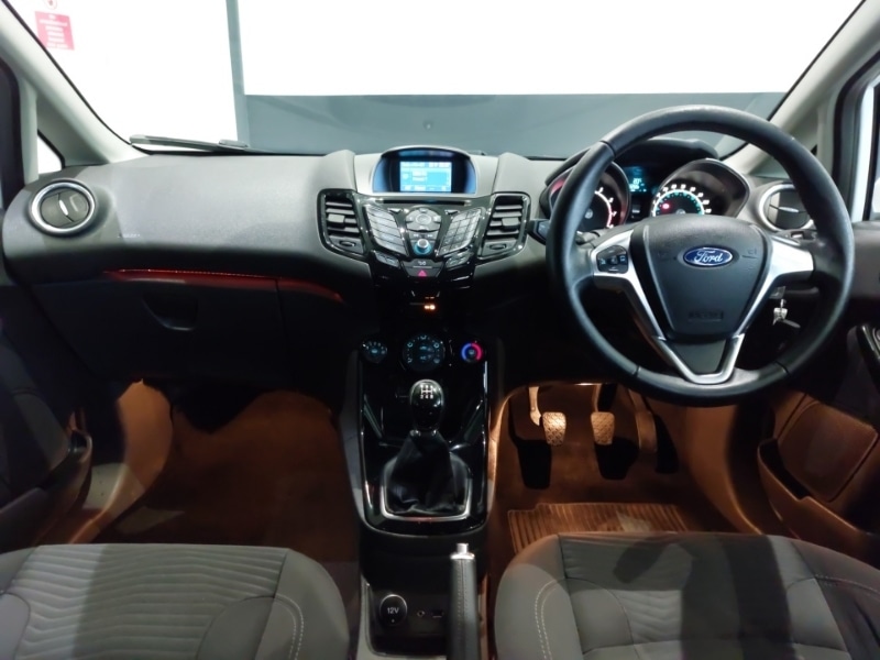 Used Ford Fiesta 2016 for sale - 77034996: Photo 2