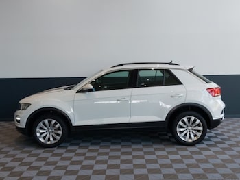 Used Volkswagen T-Roc 2018 for sale - 75893924: Photo