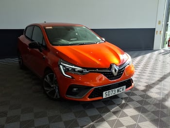 Used Renault Clio 2023 for sale - 79799707: Photo