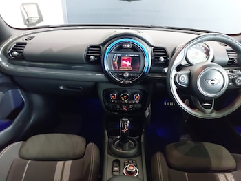 Used MINI Cooper 2019 for sale - 76053040: Photo