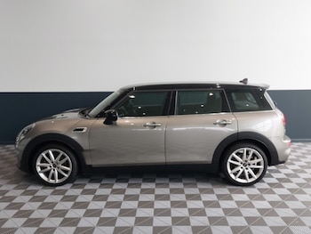 Used MINI Cooper 2019 for sale - 76053040: Photo