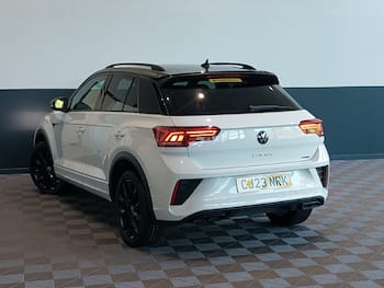 Used Volkswagen T-Roc 2023 for sale - 79659787: Photo