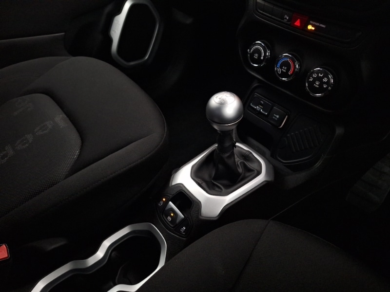 Used Jeep Renegade 2018 for sale - 77281601: Photo 15