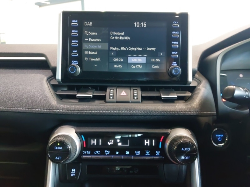 Used Toyota RAV4 2020 for sale - 76343621: Photo 10
