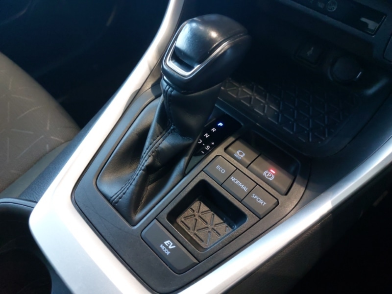Used Toyota RAV4 2020 for sale - 76343621: Photo 15