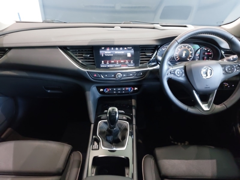 Used Vauxhall Insignia 2017 for sale - 78164340: Photo 2