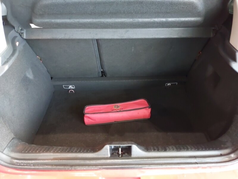 Used Renault Clio 2019 for sale - 77832348: Photo 8