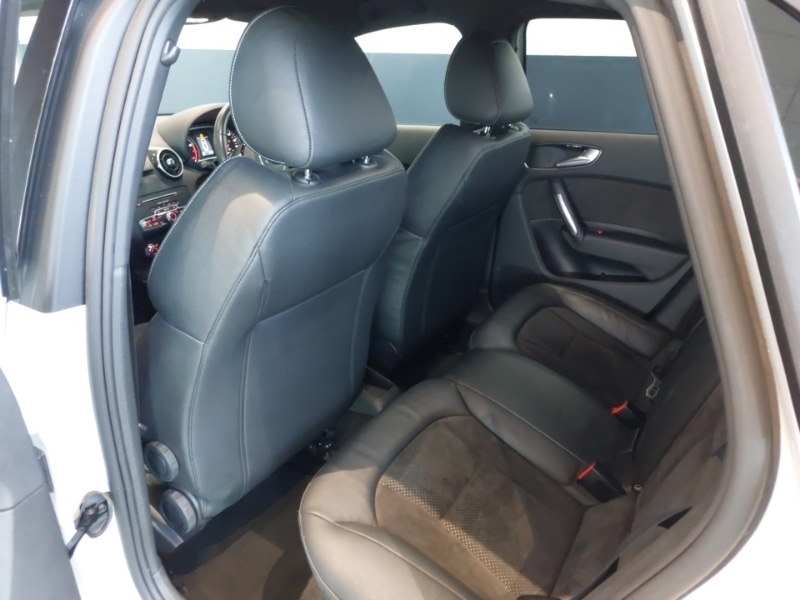 Used Audi A1 2017 for sale - 76602371: Photo 6