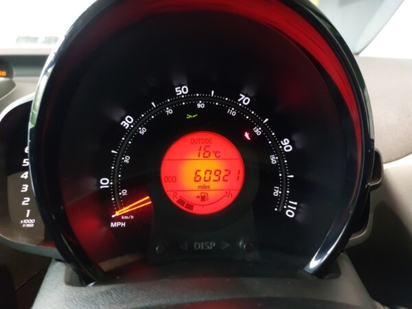 Used Toyota AYGO 2021 for sale - 76258529: Photo 13