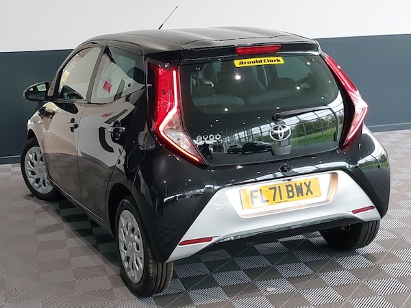 Used Toyota AYGO 2021 for sale - 76258529: Photo 3