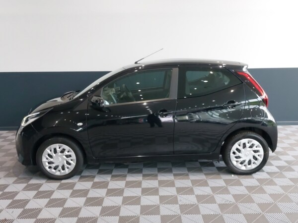 Used Toyota AYGO 2021 for sale - 76258529: Photo 4