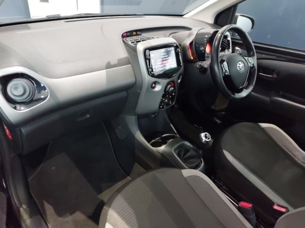Used Toyota AYGO 2021 for sale - 76258529: Photo 5