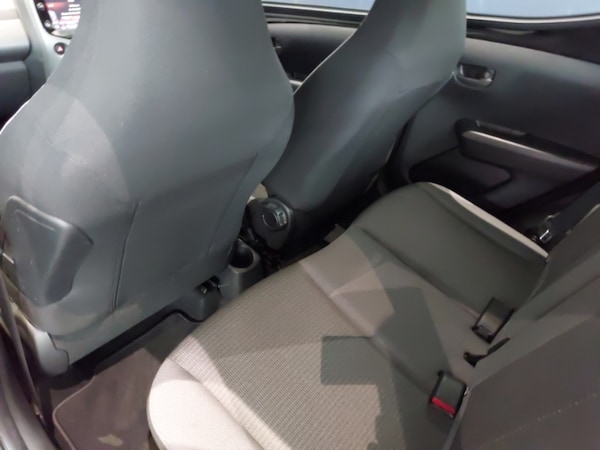 Used Toyota AYGO 2021 for sale - 76258529: Photo 6