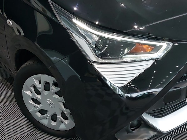 Used Toyota AYGO 2021 for sale - 76258529: Photo 9
