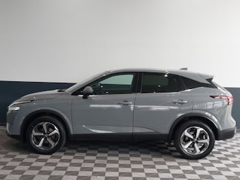 Used Nissan Qashqai 2023 for sale - 79247234: Photo