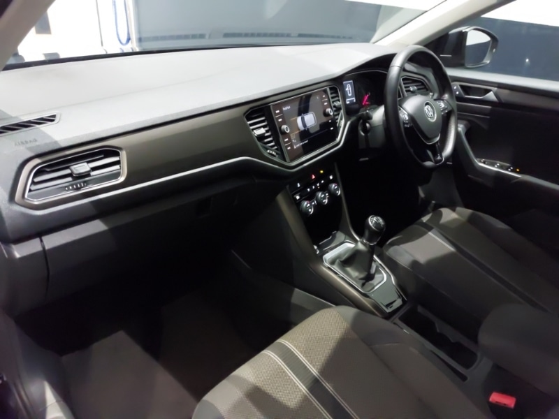 Used Volkswagen T-Roc 2019 for sale - 77544375: Photo 5