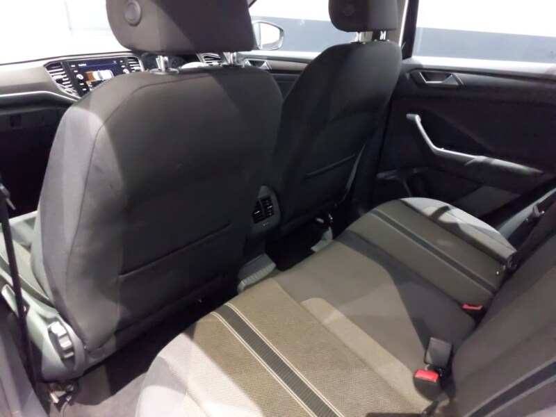 Used Volkswagen T-Roc 2019 for sale - 77544375: Photo 6