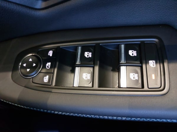 Used Renault Scenic E-Tech 2024 for sale - 76195577: Photo 19