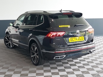 Used Volkswagen Tiguan Allspace 2024 for sale - 79373088: Photo