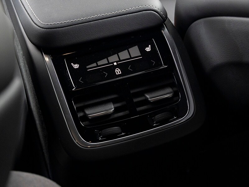 Used Volvo XC60 2024 for sale - 76533445: Photo 15