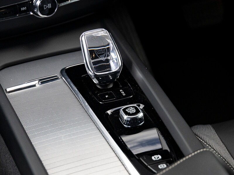 Used Volvo XC60 2024 for sale - 76533445: Photo 9