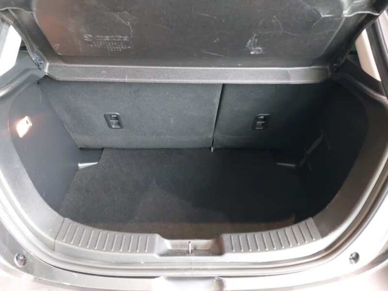 Used Mazda Mazda2 2022 for sale - 77689966: Photo 8