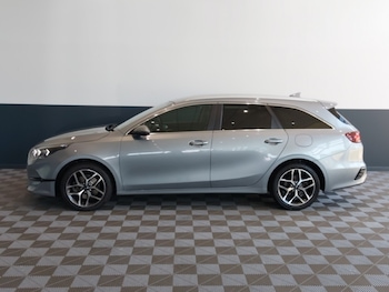 Used Kia Ceed 2024 for sale - 79310993: Photo