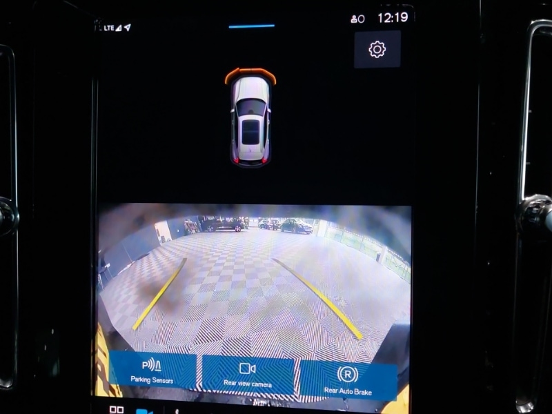 Used Volvo XC40 2024 for sale - 76951949: Photo 11