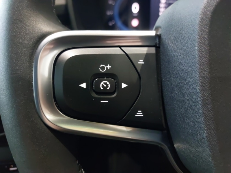 Used Volvo XC40 2024 for sale - 76951949: Photo 14