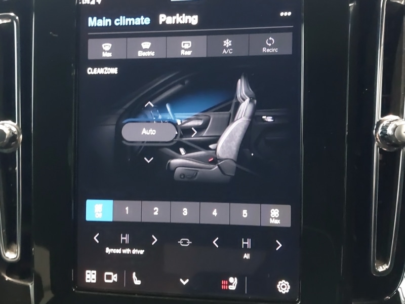 Used Volvo XC40 2024 for sale - 76951949: Photo 17