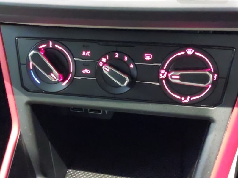 Used Volkswagen Polo 2018 for sale - 76502411: Photo 16