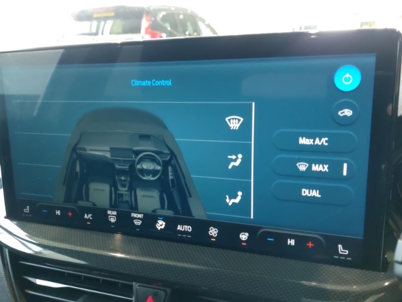 Used Ford Focus 2023 for sale - 76907109: Photo 17