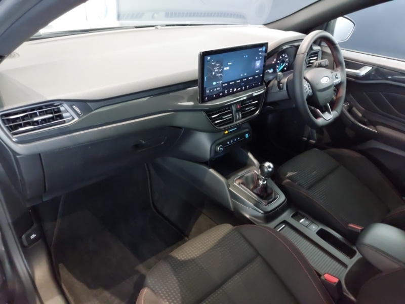 Used Ford Focus 2023 for sale - 76907109: Photo 5