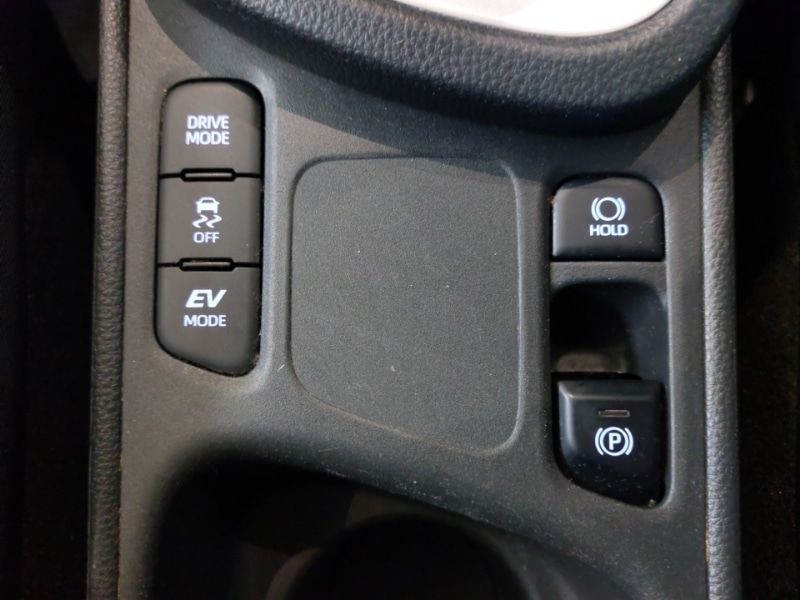 Used Toyota Yaris Cross 2022 for sale - 77623853: Photo 16