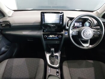 Used Toyota Yaris Cross 2022 for sale - 77623853: Photo