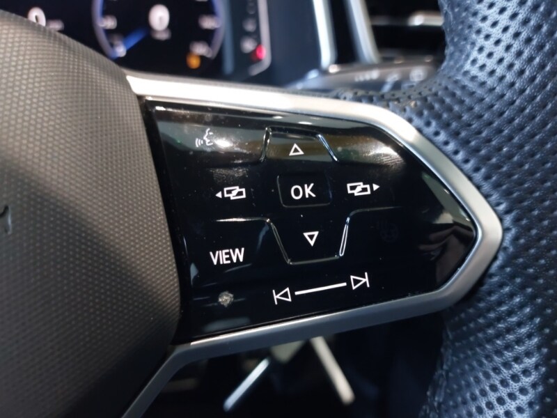 Used Volkswagen T-Roc 2022 for sale - 76816130: Photo 15