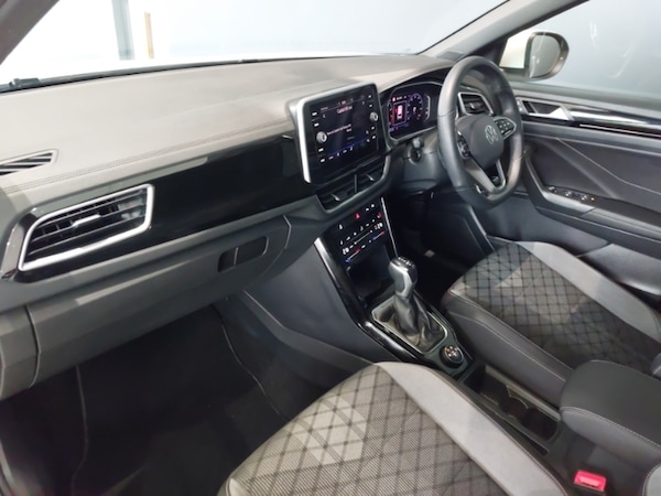 Used Volkswagen T-Roc 2022 for sale - 74377132: Photo 5