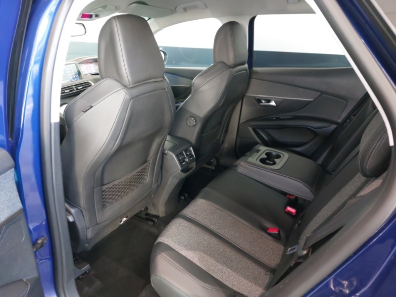 Used Peugeot 3008 2018 for sale - 76629260: Photo 6